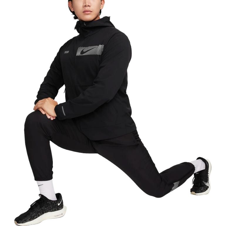 

Куртка мужская черная Nike, черный