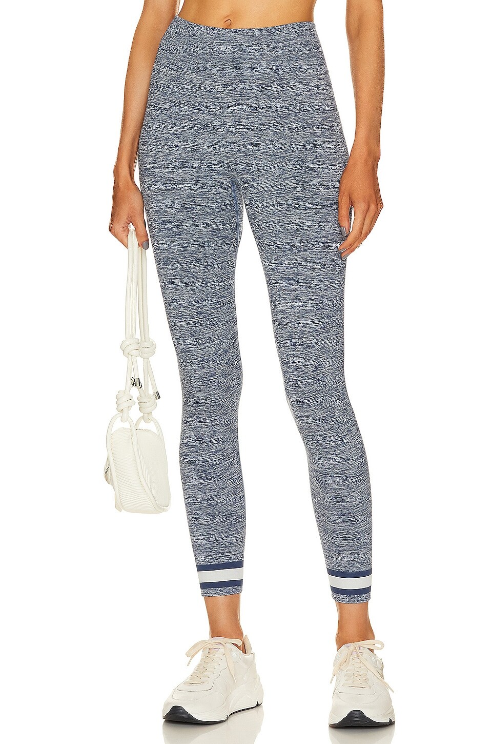 

Леггинсы THE UPSIDE Marble Seamless Midi, цвет Denim Marble