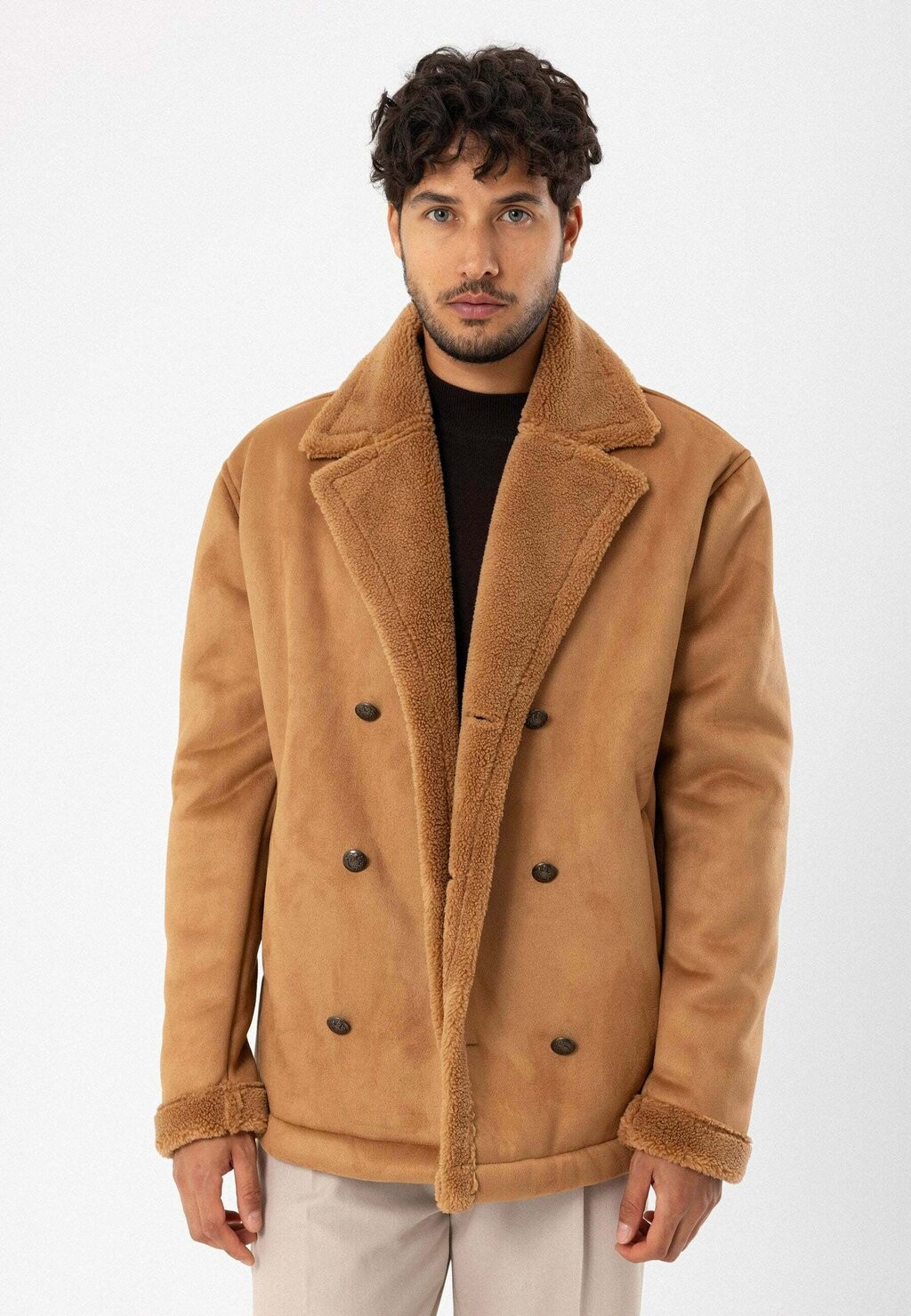 

Зимняя куртка Detailed Double Breasted Antioch, цвет mink