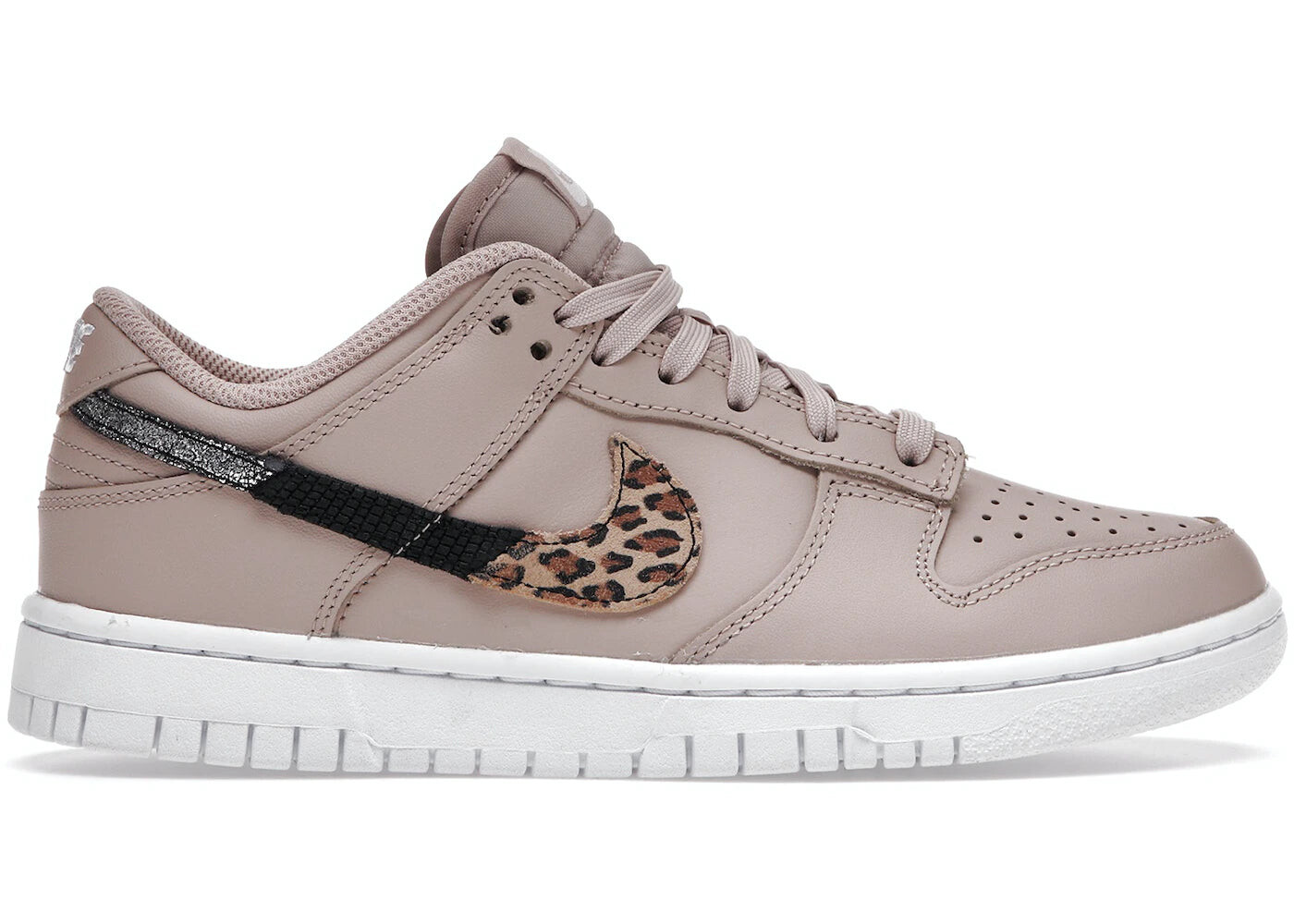 

Кроссовки Nike Dunk Low, бежевый