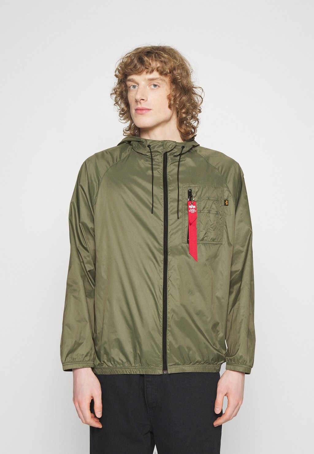 

Дождевик Alpha Industries