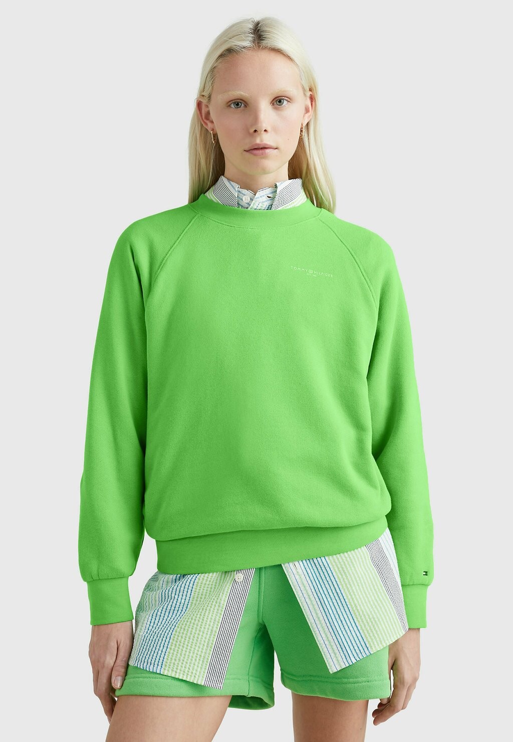 

Толстовка с капюшоном Tommy Hilfiger, зеленый