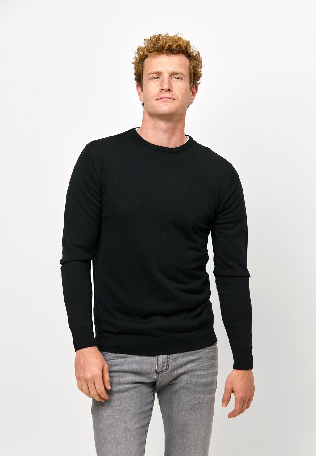 Свитер Crew Neck PROFUOMO, черный вязаный свитер crew neck profuomo цвет grey