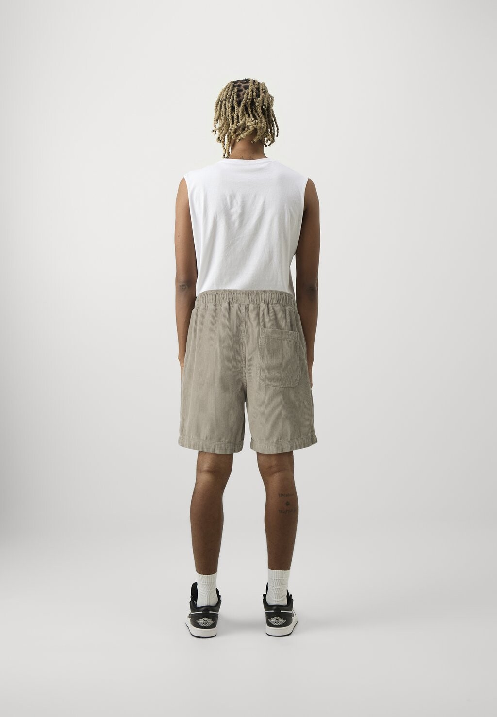 

Шорты BDG Urban Outfitters, серый
