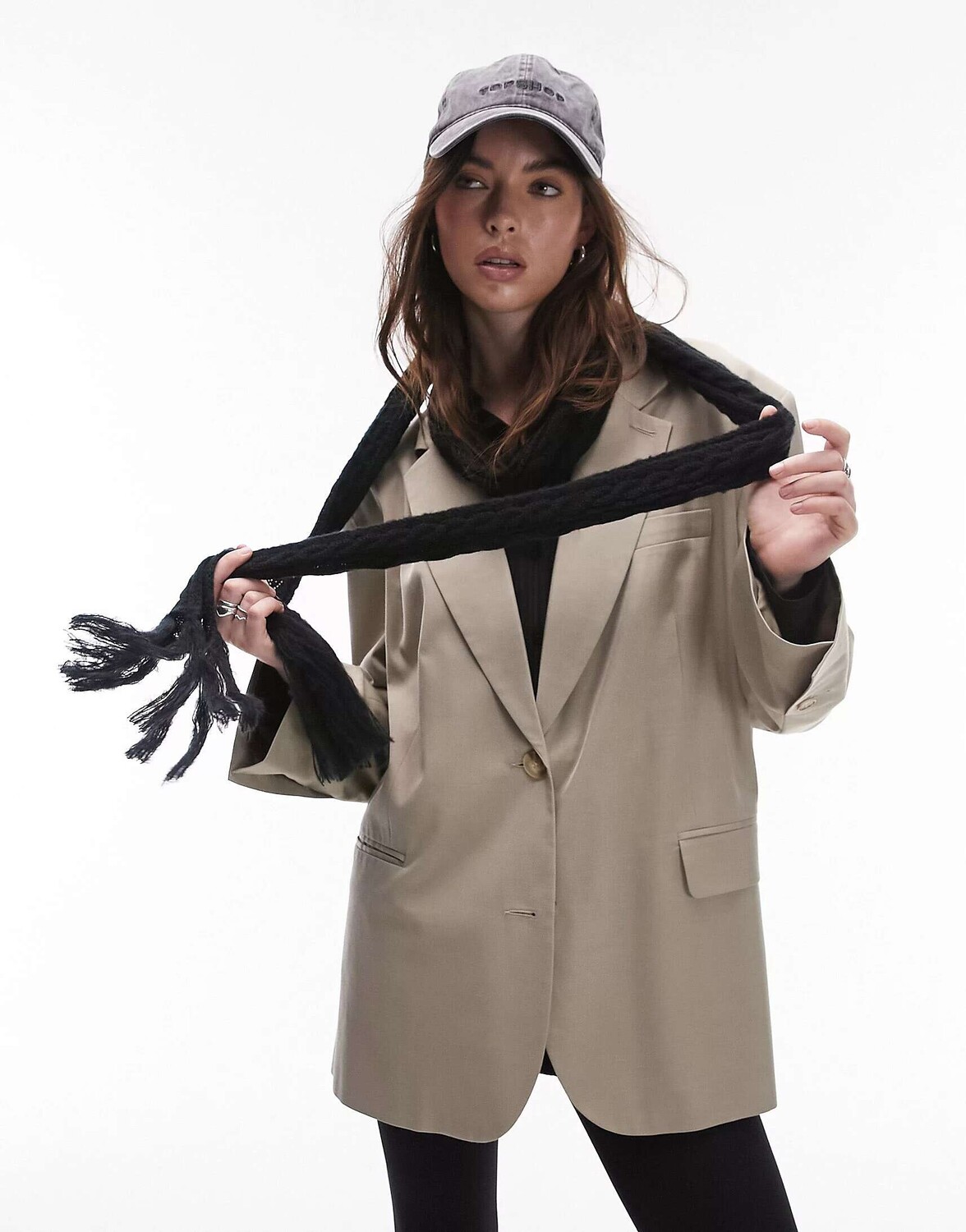 

Черный шарф тонкой вязки Topshop Sasha