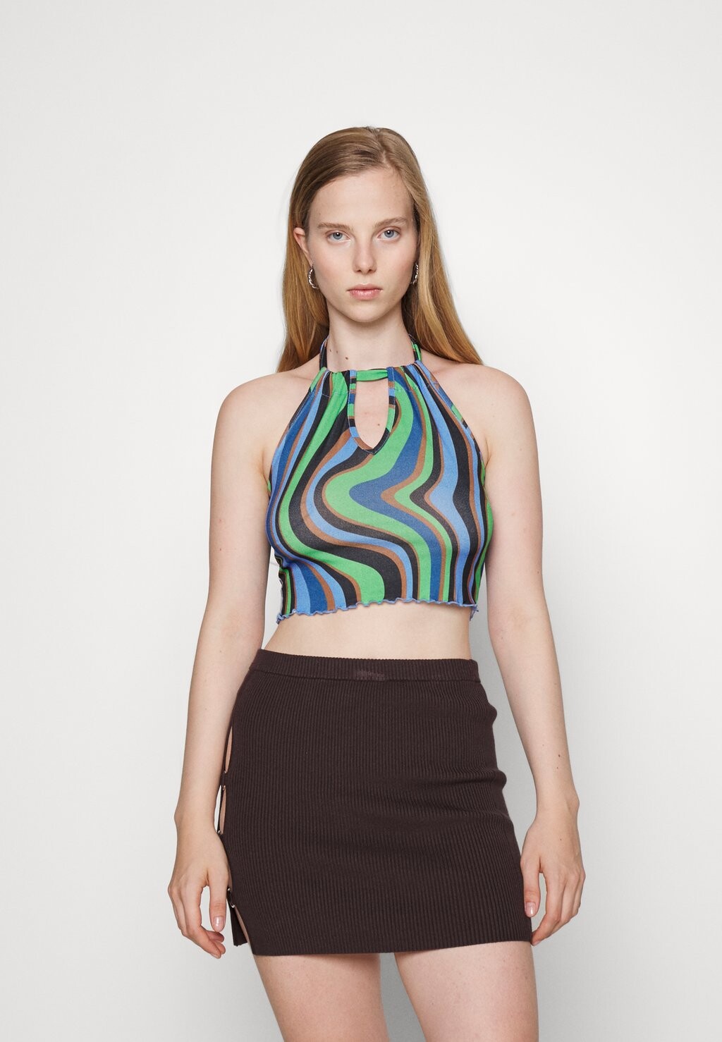 

Футболка с принтом Neon & Nylon, черный