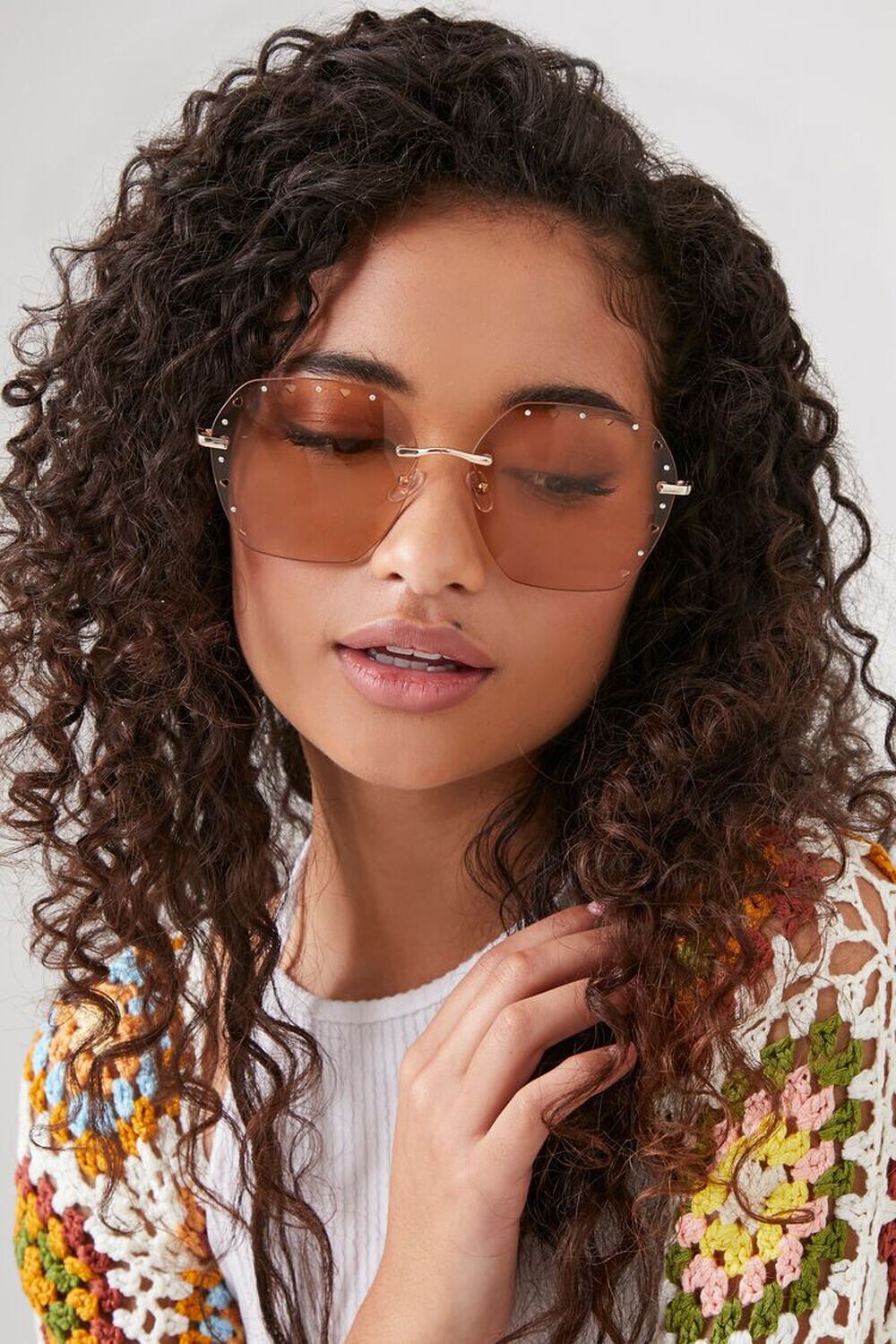 

Круглые солнцезащитные очки без оправы Forever 21, золотой