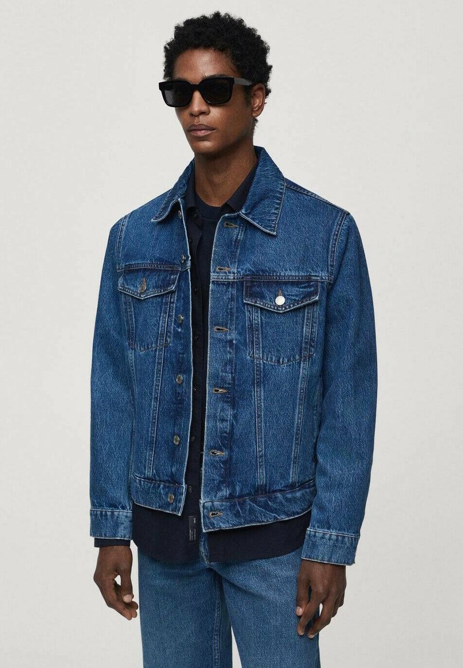 

Джинсовая куртка RYAN Mango, цвет dark blue
