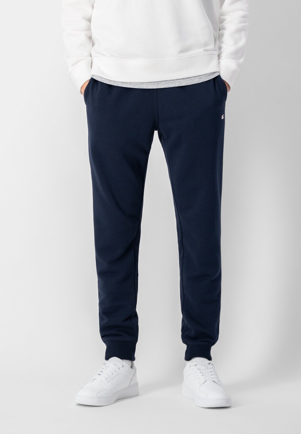 Спортивные брюки Authentic Champion, цвет dark blue повседневные брюки champion цвет elevation blue