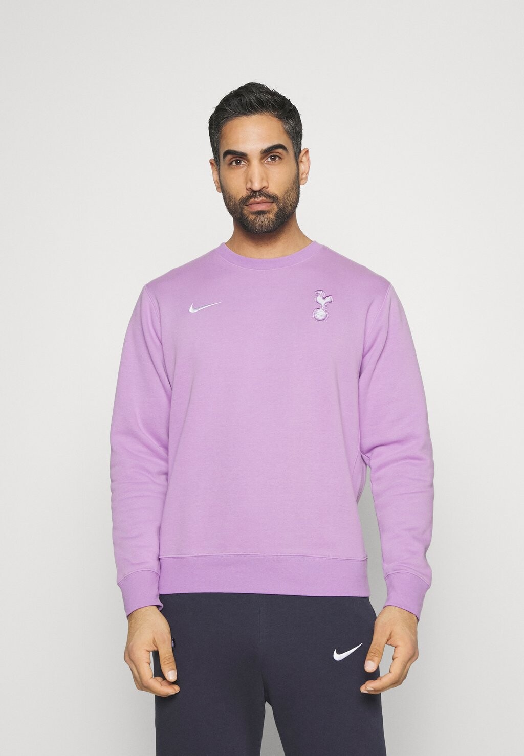 

Толстовка Nike Tottenham Hotspurs Club Crew, чистый фиолетовый