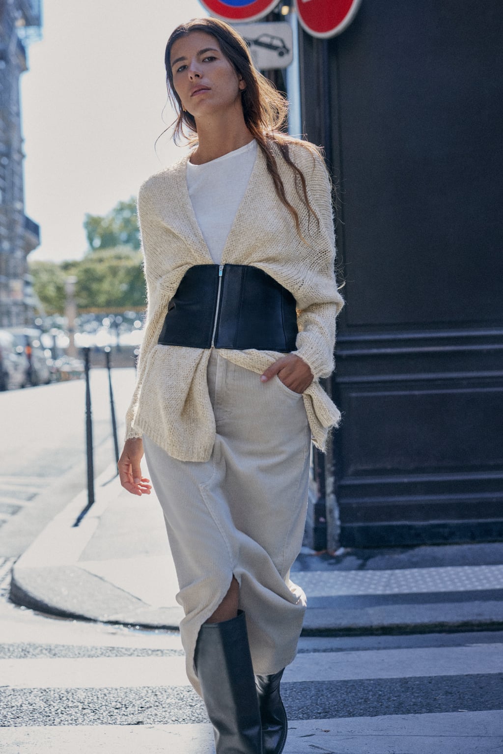

Длинное трикотажное платье без рукавов ZARA, бежевый