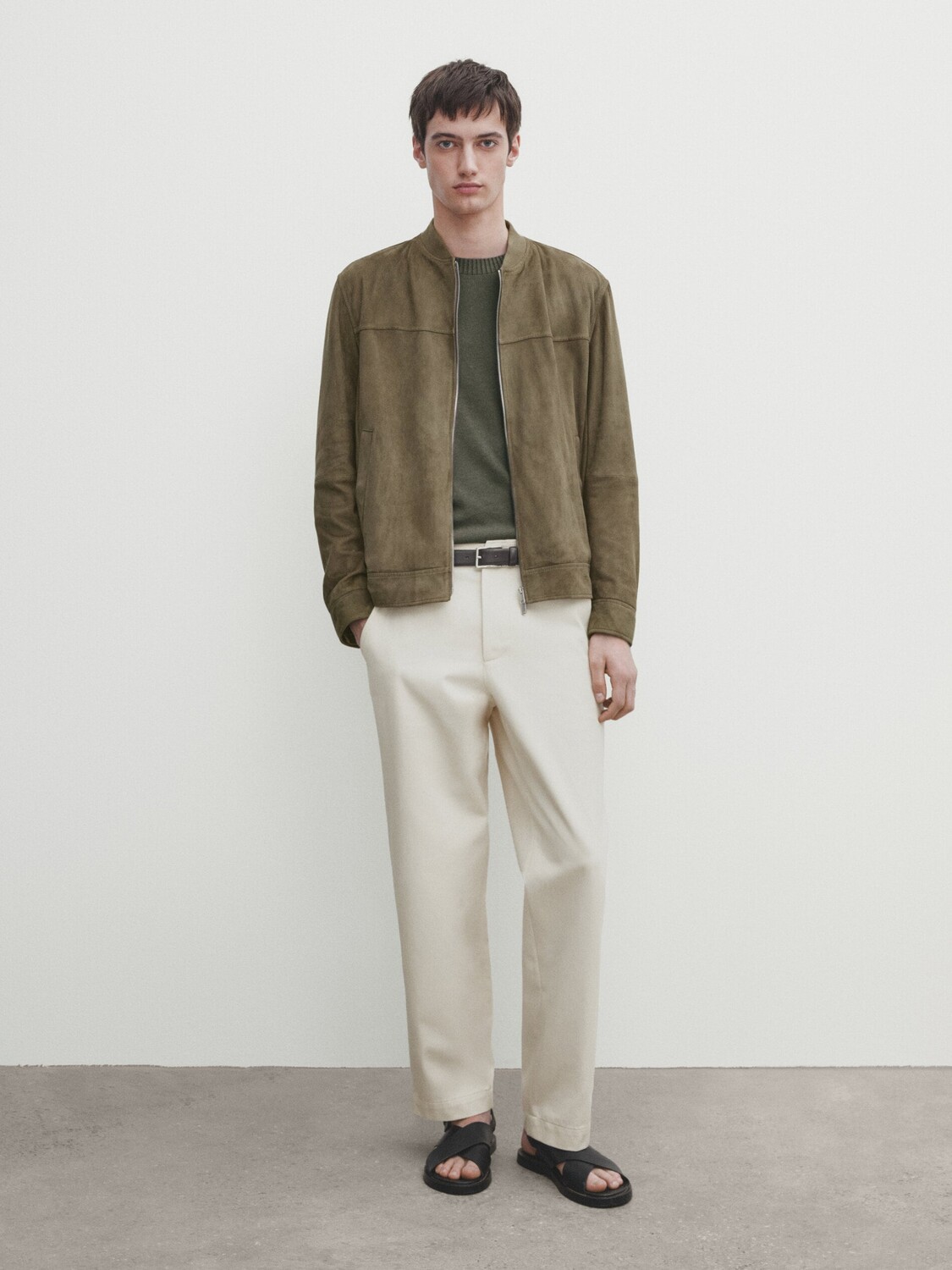 

Замшевый кожаный бомбер на молнии Massimo Dutti, хаки