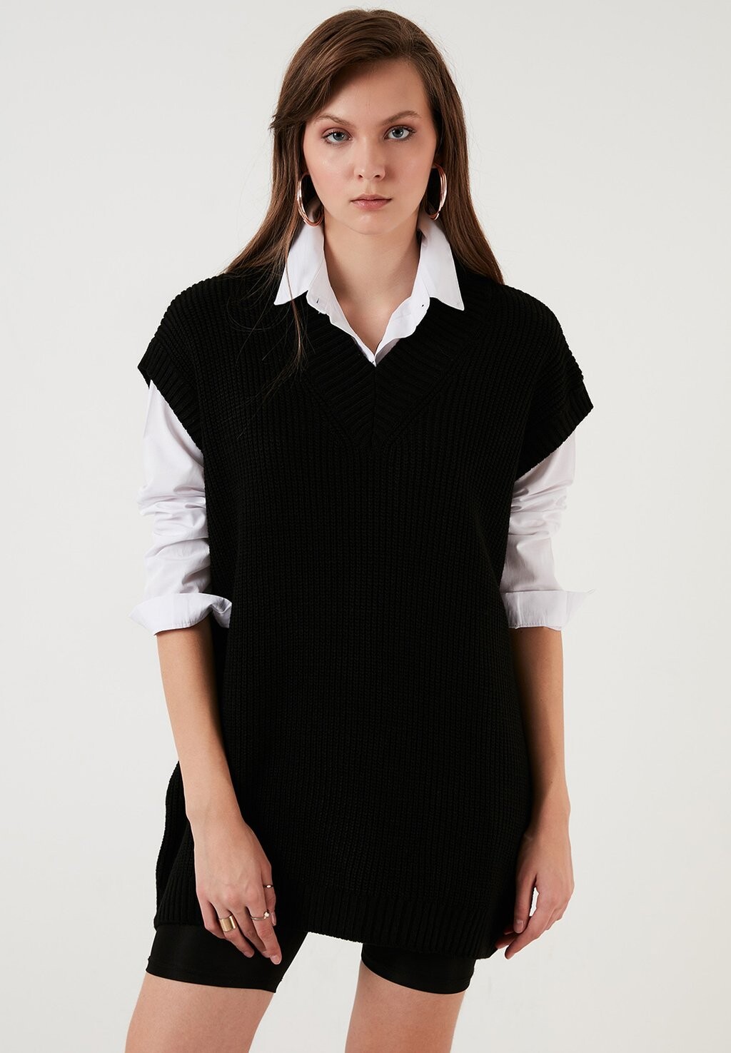 

Свитер LELA V Neck, черный
