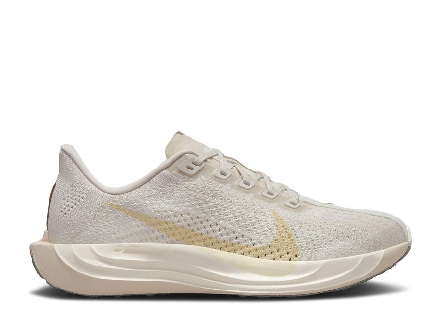 

Кроссовки Nike Wmns Pegasus Plus, цвет Light Orewood Brown
