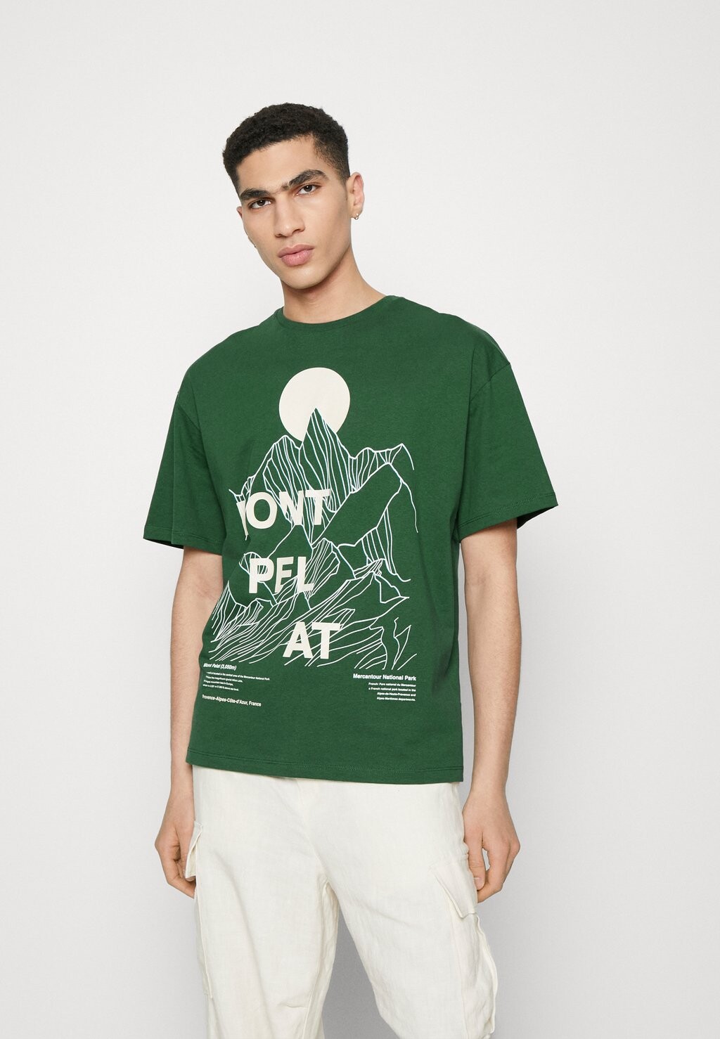 

Футболка с принтом Jack & Jones, темно-зеленый