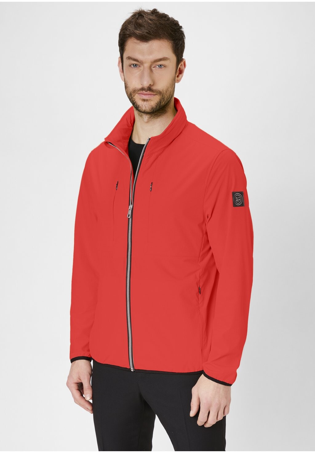 

Легкая куртка S4 Jackets