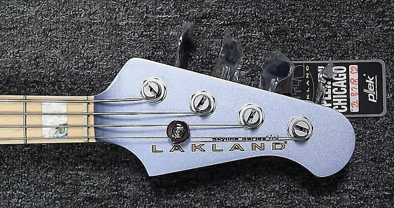 

Басс гитара Lakland Skyline 44-64 Custom, Ice Blue Metallic with Maple Fingerboard