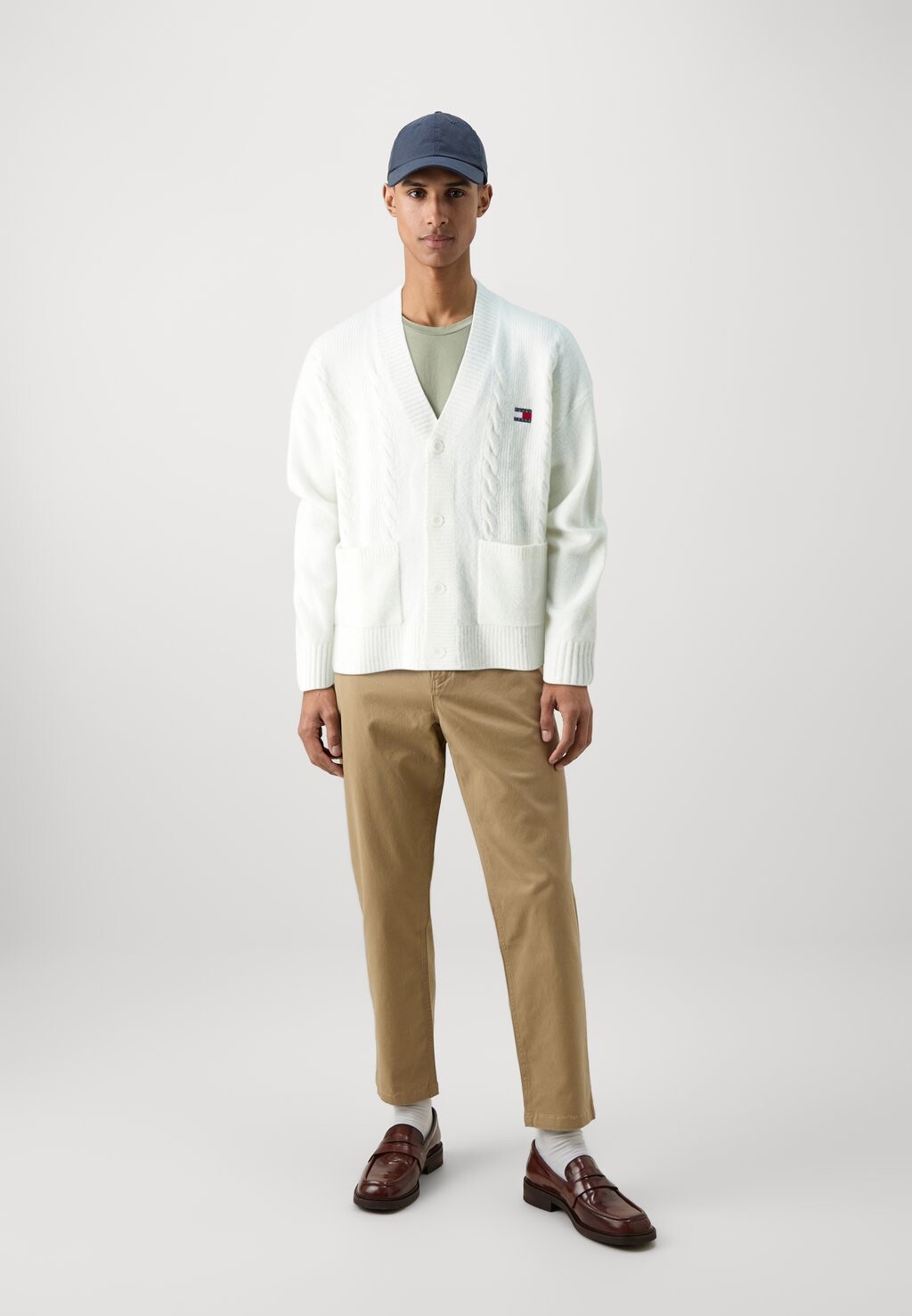 

Кардиган BOXY BADGE CABLE Tommy Jeans, белый