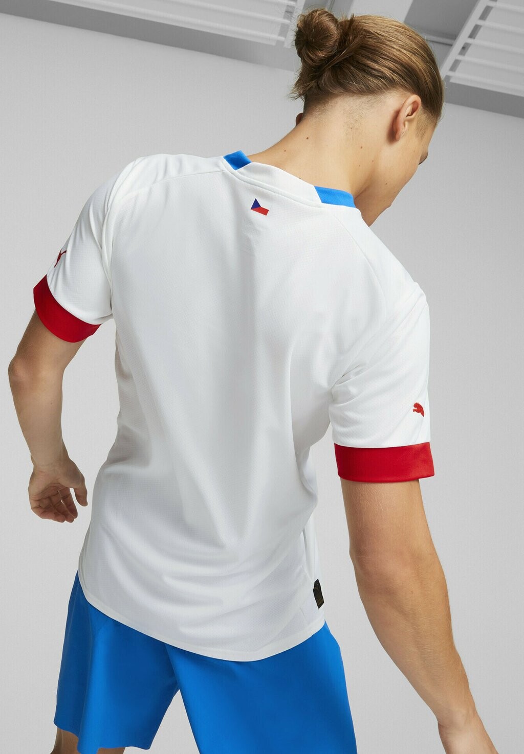 

Футболка Puma