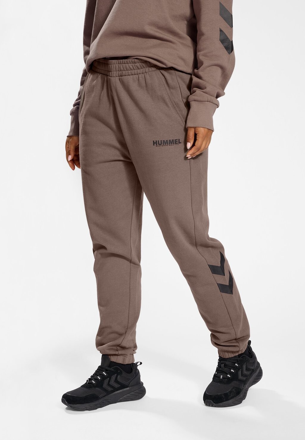 

Спортивные брюки Hummel, серый