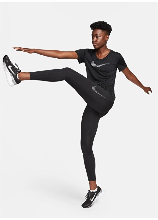 

Женские леггинсы Nike