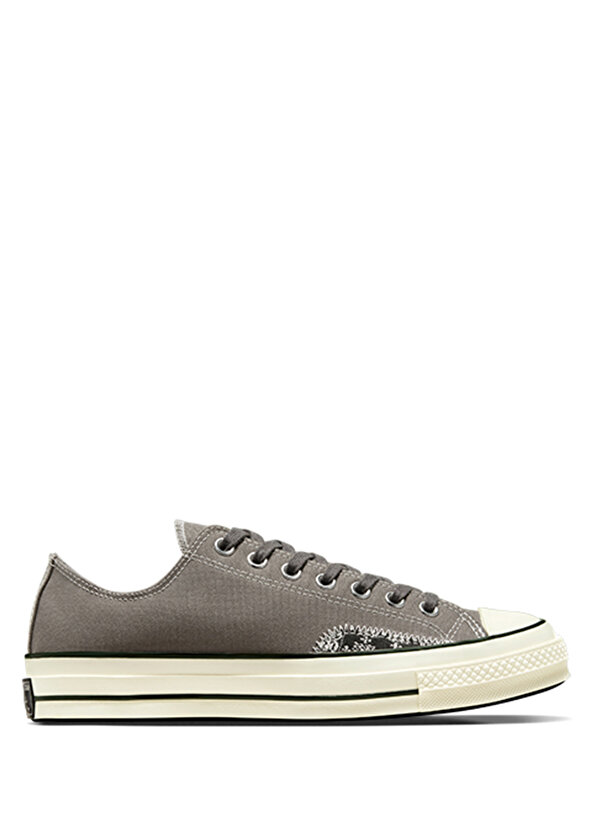 

Серые мужские туфли chuck 70 crafted ollie patch Converse