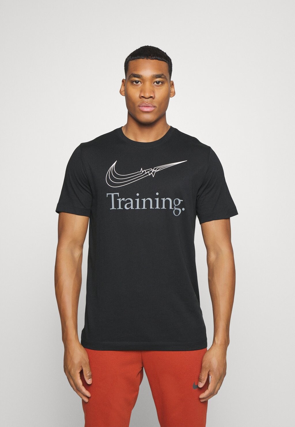 

Футболка Nike