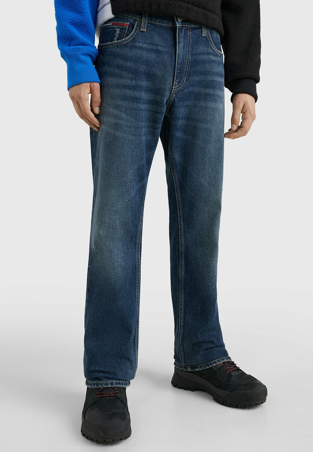

Джинсы Bootcut Tommy Jeans
