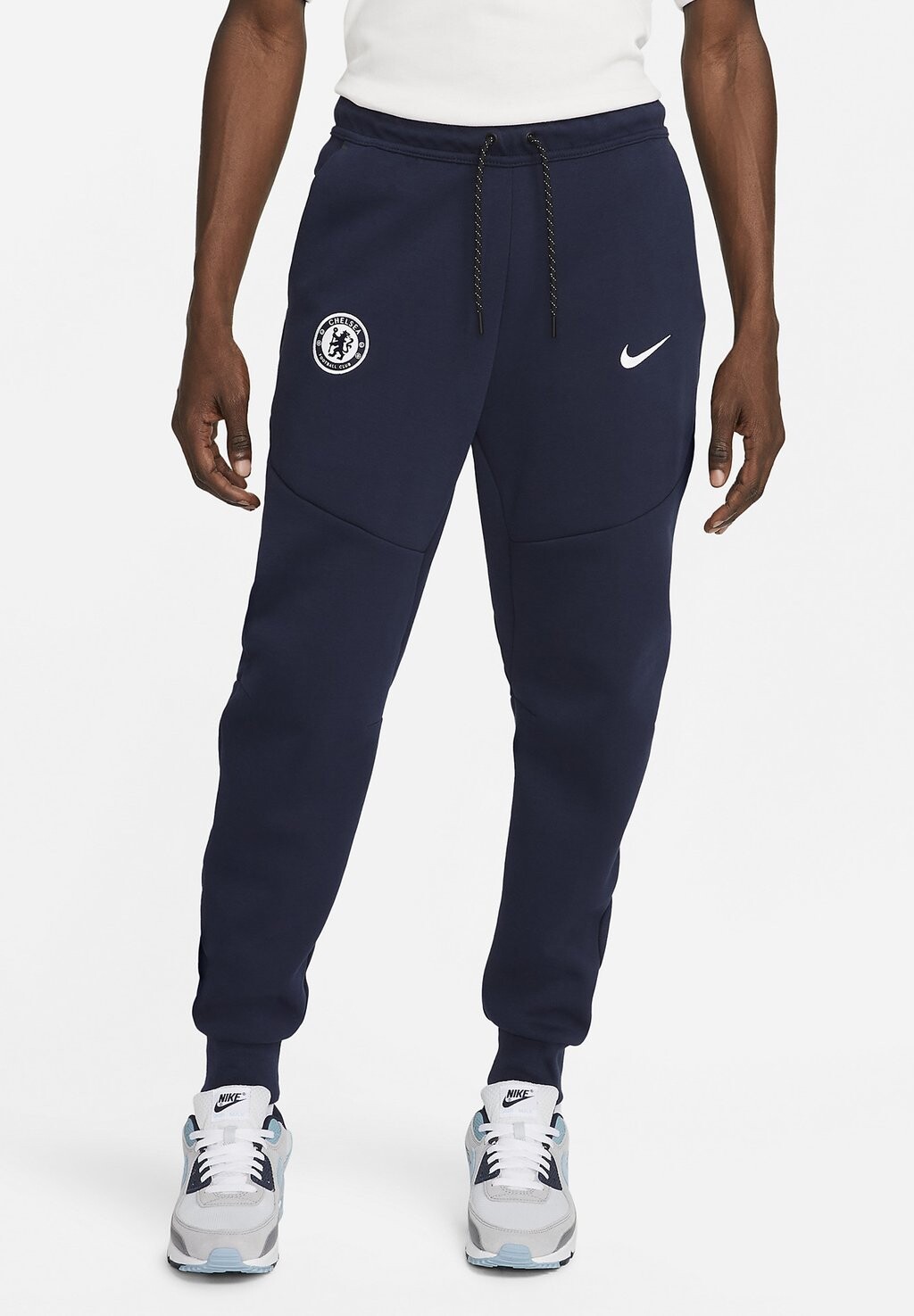 

Спортивные брюки Nike