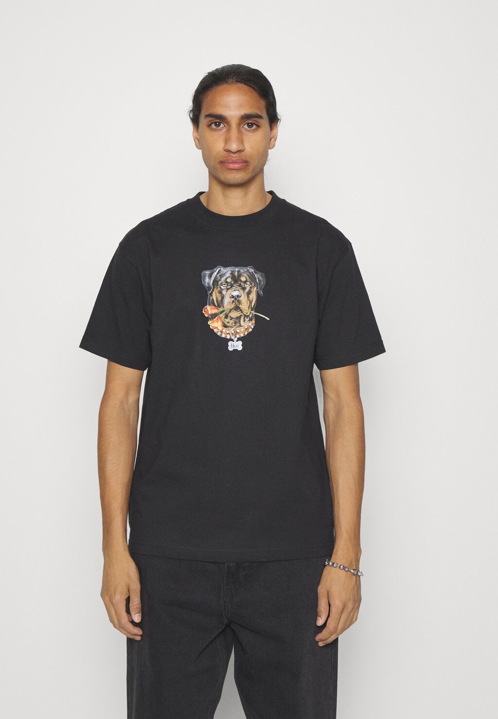 

Футболка с принтом Big Poppy Tee Unisex HUF, черный