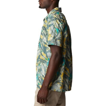 цена Рубашка с короткими рукавами Pine Canyon – мужская Columbia, цвет Niagara Floriculture