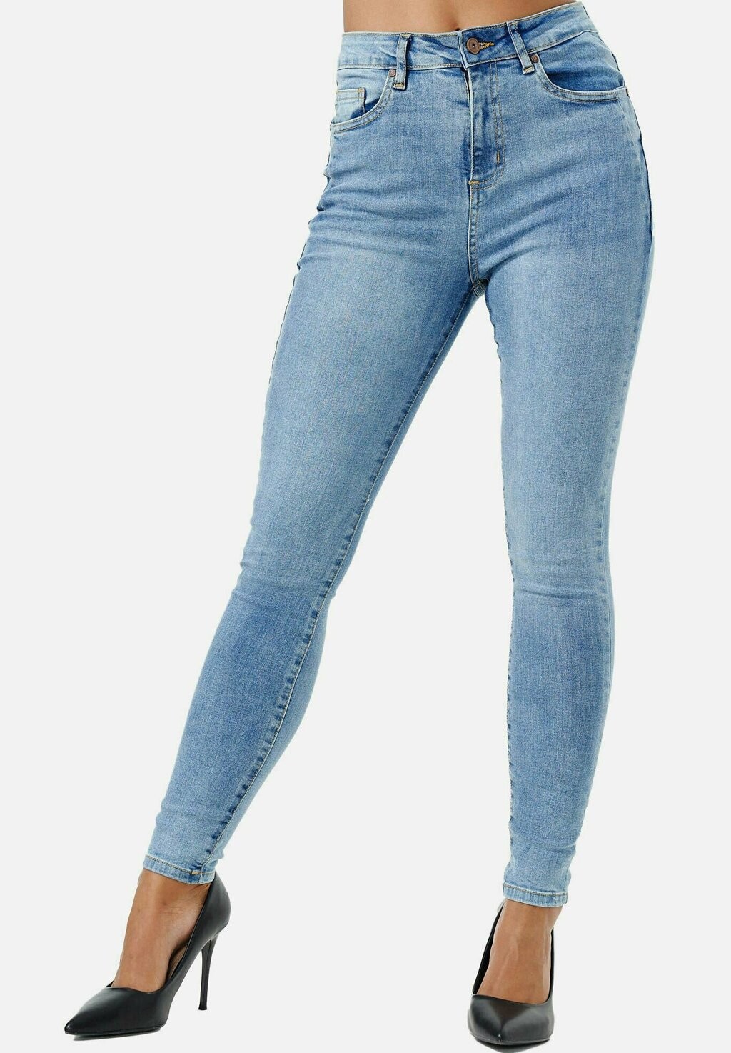 

Джинсы скинни Tazzio