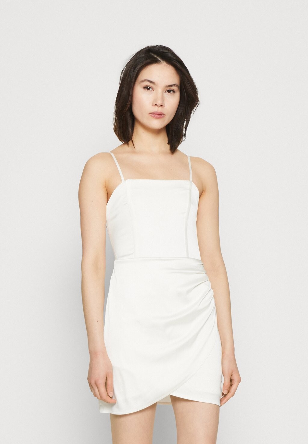 

Коктейльное платье Hollister Co., белый