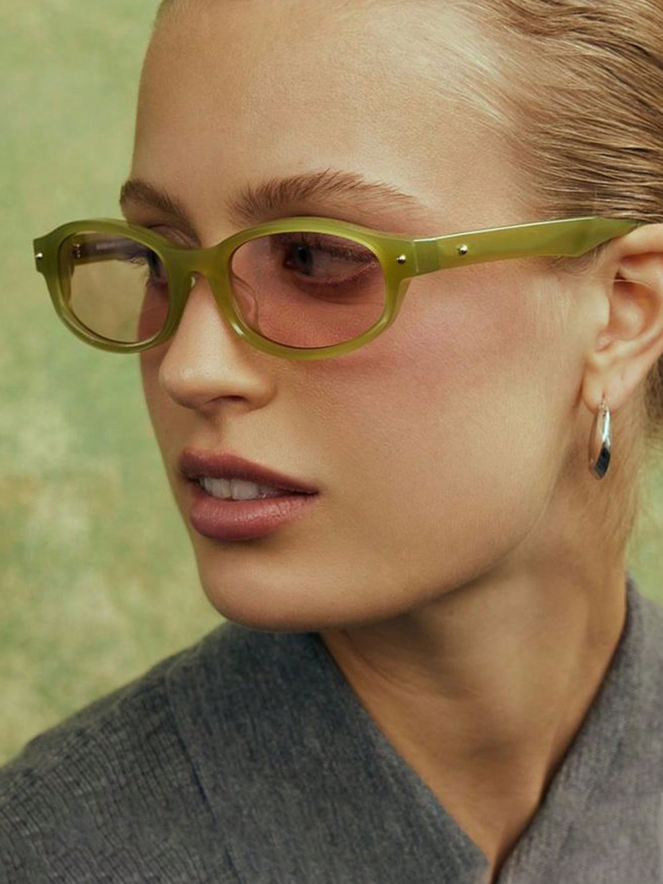 пиксельные очки в стиле minecraft зеленые Овальные солнцезащитные очки для девочек в маленькой оправе в стиле ретро Y2K очки тысячелетия