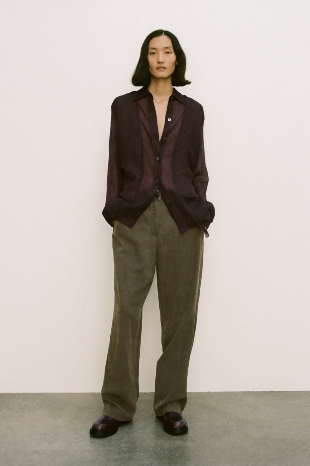 

Рубашка с фактурной отделкой Zw Collection ZARA, коричневый