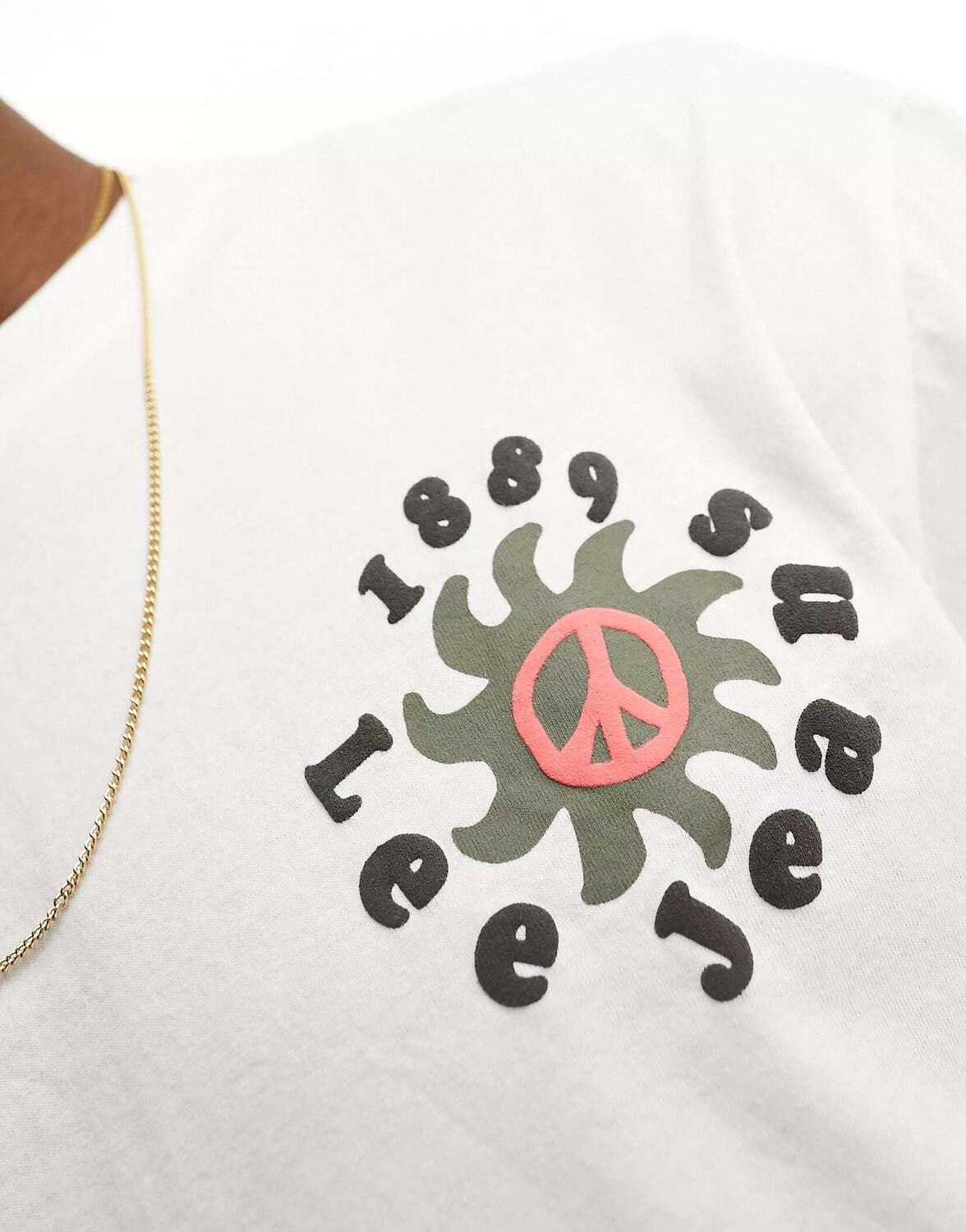 

Футболка свободного кроя с логотипом Lee Peace на спине цвета экрю