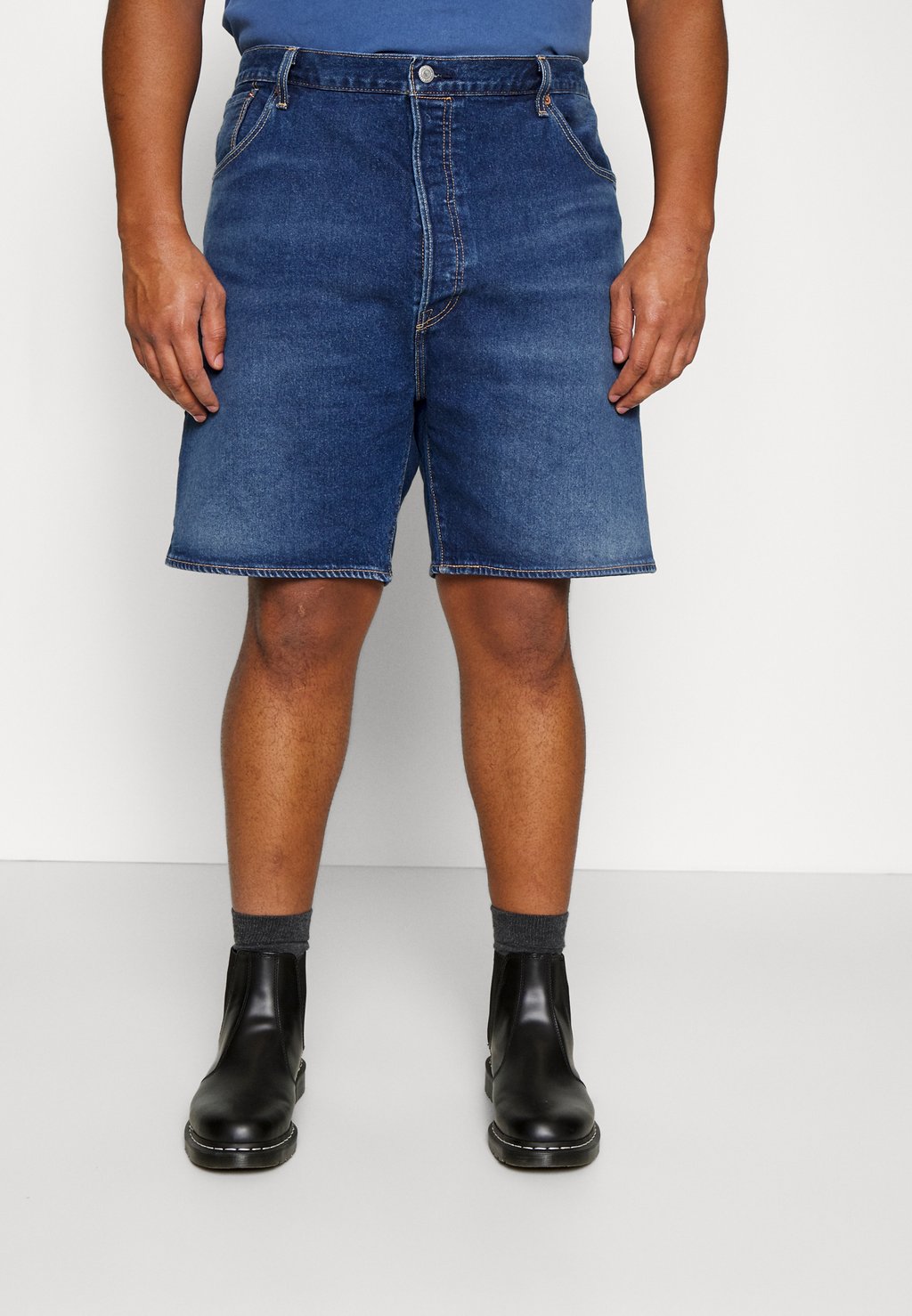 

Джинсовые шорты Levi's 501 Hemmed Shorts, голубые глаза