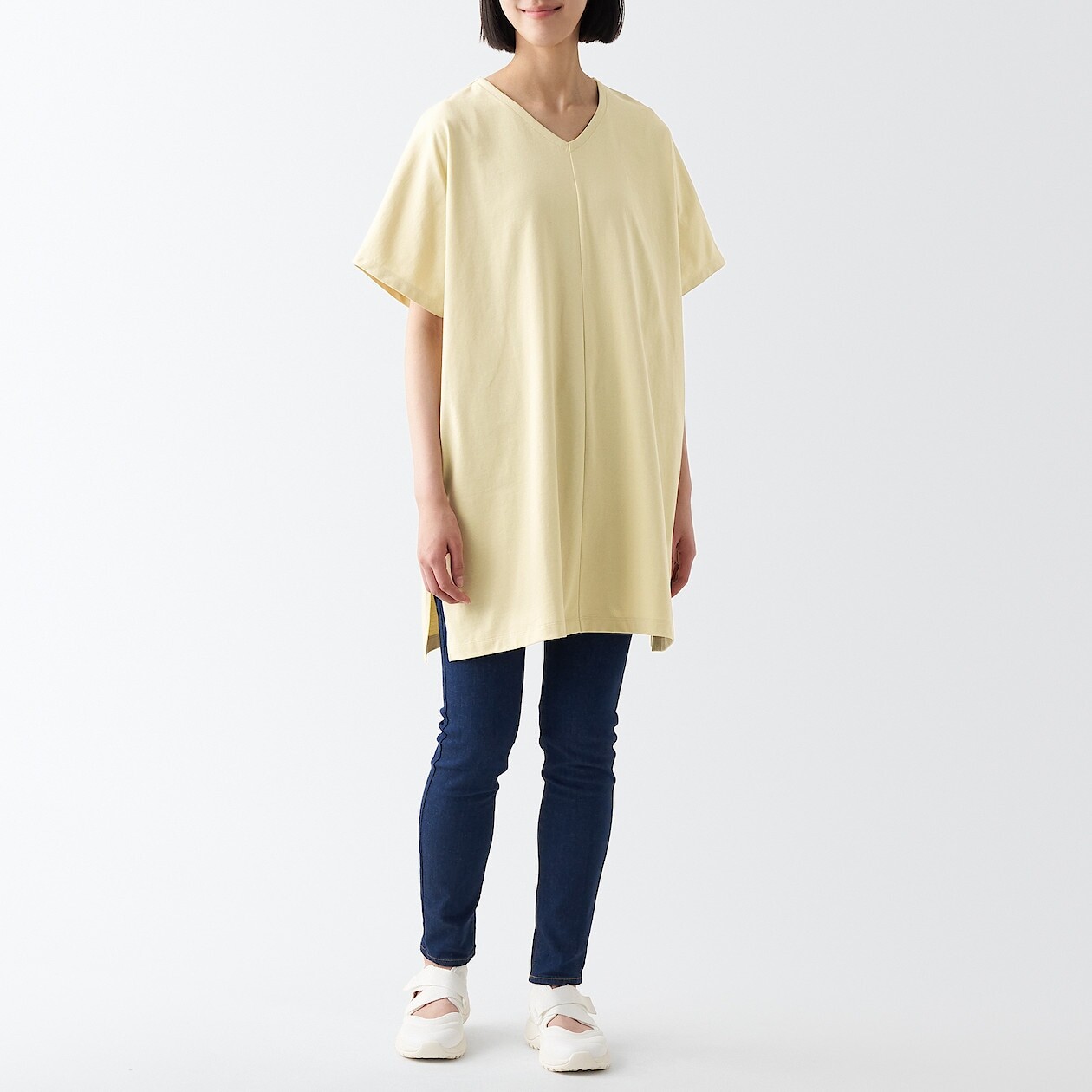 

Классная туника с V-образным вырезом и УФ-вырезом MUJI, желтый