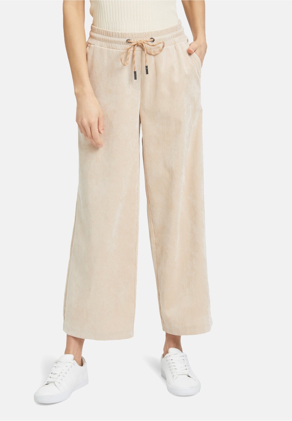 

Брюки CULOTTE MIT BINDEGÜRTEL Betty & Co, цвет smoke gray