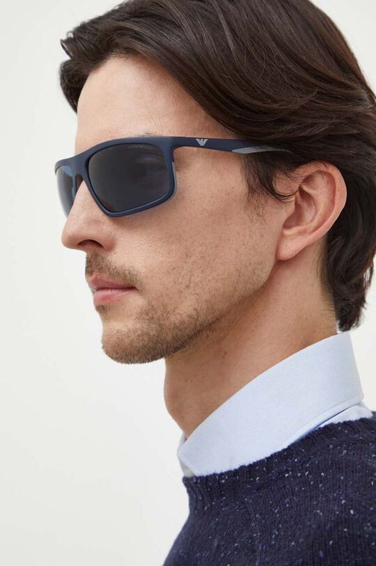 

Солнцезащитные очки Emporio Armani, темно-синий