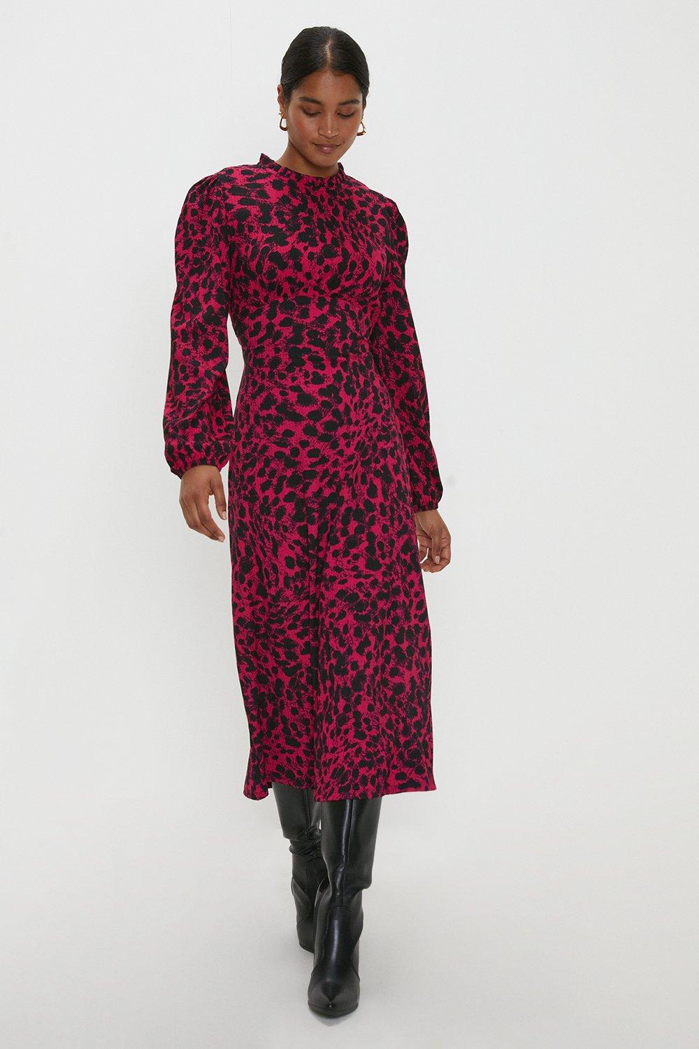 Розовое платье-миди с леопардовым принтом и оборкой Dorothy Perkins, розовый