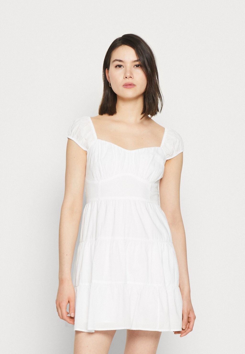 

Повседневное платье Hollister Co., белый