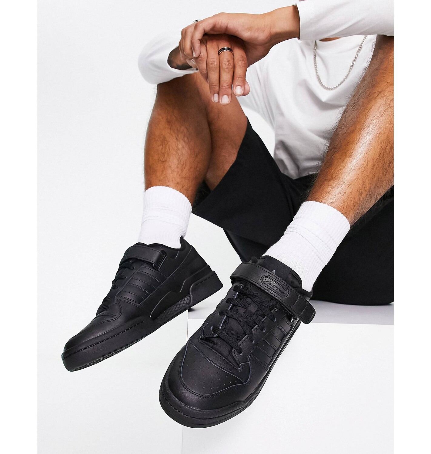 

Черные низкие кроссовки adidas Originals Forum, Черный