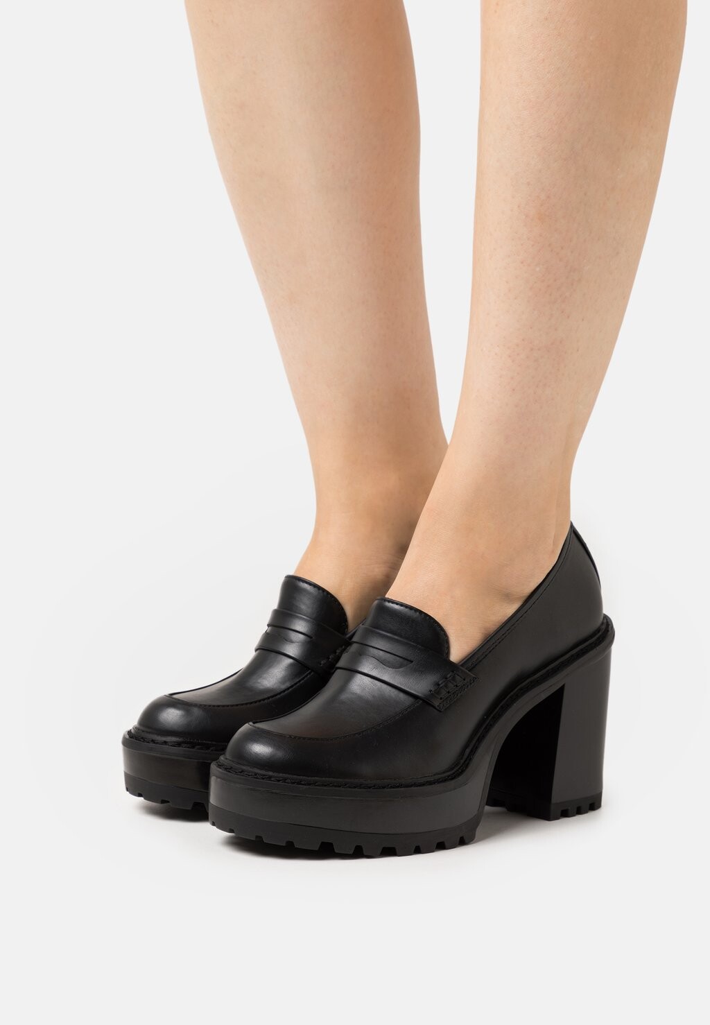 

Туфли на платформе Steve Madden, черный