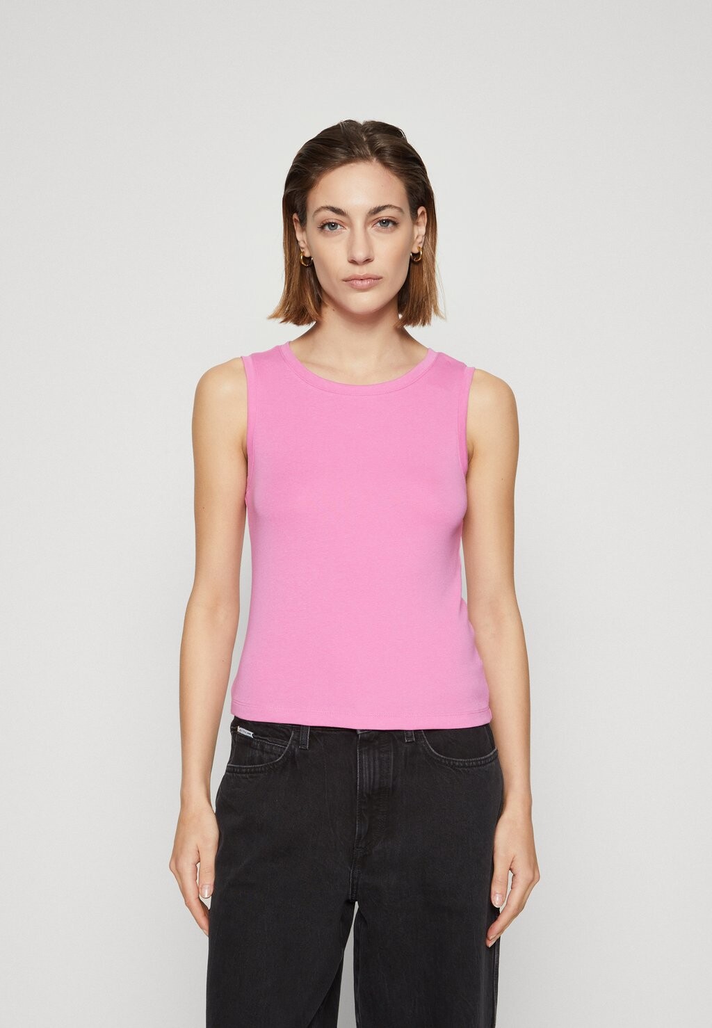 

Топ GAP, цвет indie pink