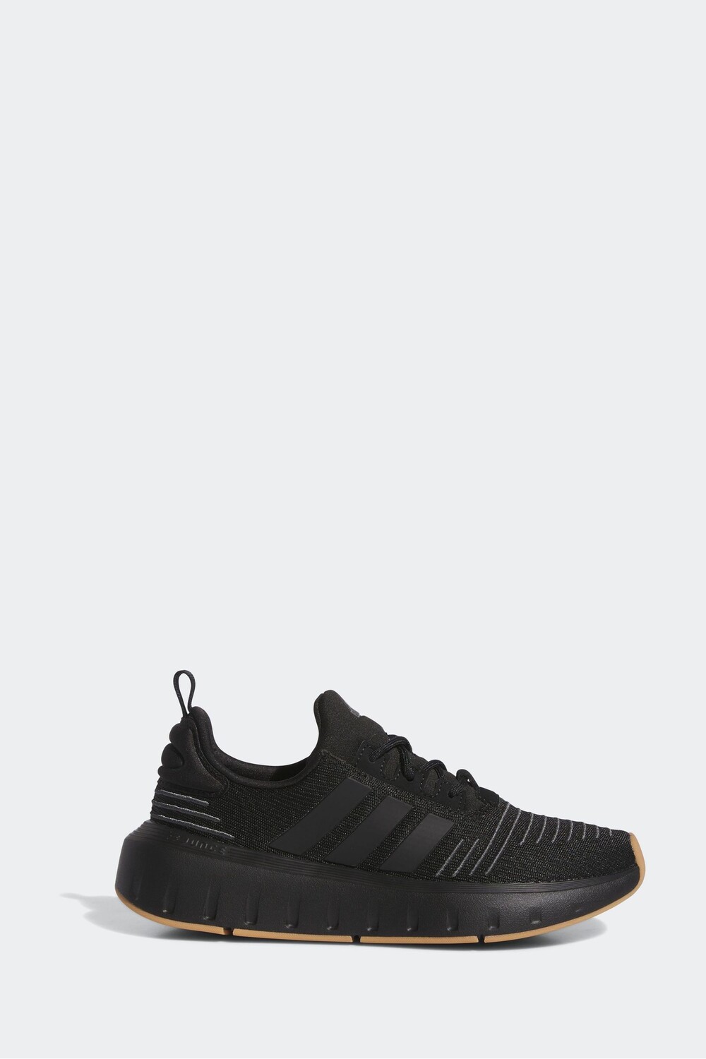 

Кроссовки Swift RUN23 adidas, черный