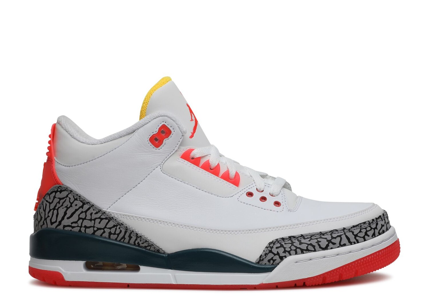 Кроссовки Air Jordan Air Jordan 3 Retro 'Solefly', белый цена и фото