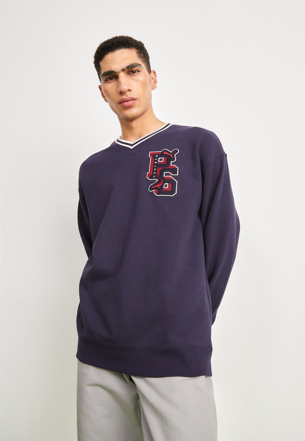 

Толстовка STAPLE V NECK CREW Puma, новый темно-синий