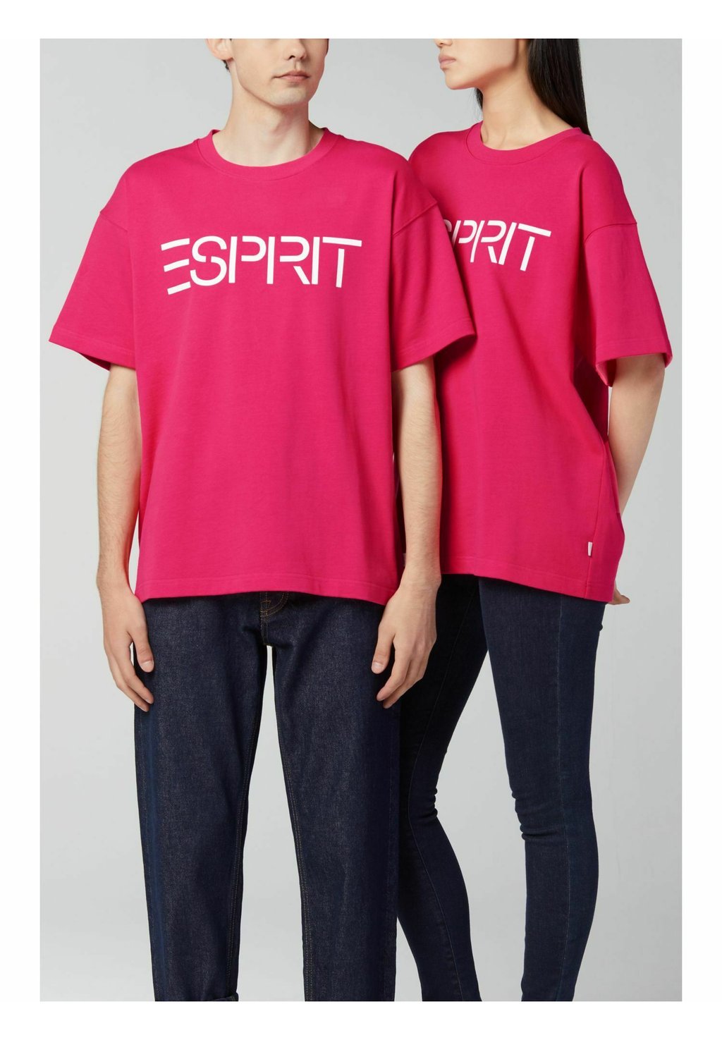 

Футболка с принтом Esprit